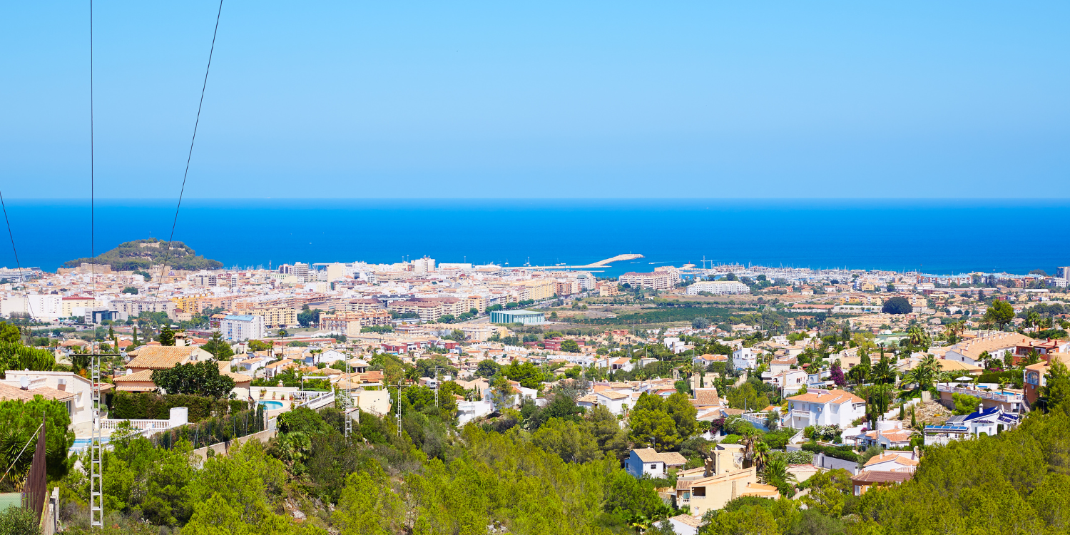 comprar una casa en Denia: descubre los mejores barrios y urbanizaciones