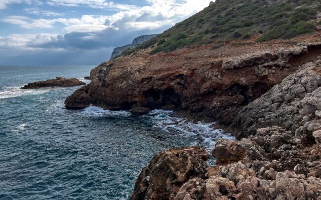 cova tallada