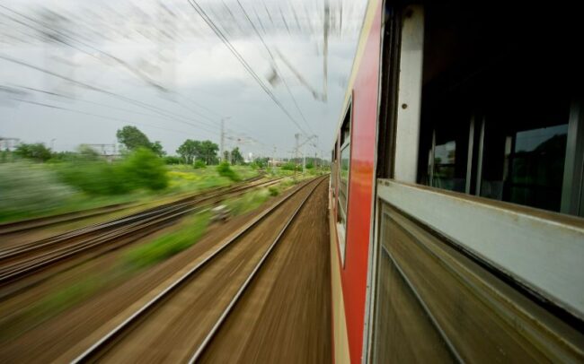 Viajar en coche o tren desde Madrid a Denia